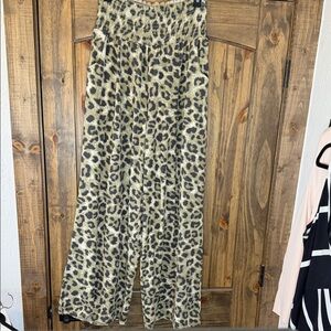 Zenana Outfitters Leopard Print Wide-Leg Pants
